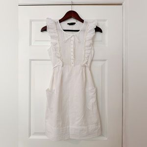 BCBG Maxazria Size Small mini dress with pockets.